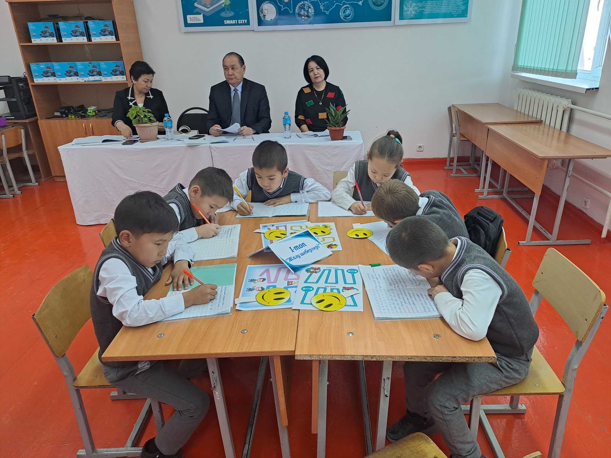  "Көркем жазу" үйірмесі